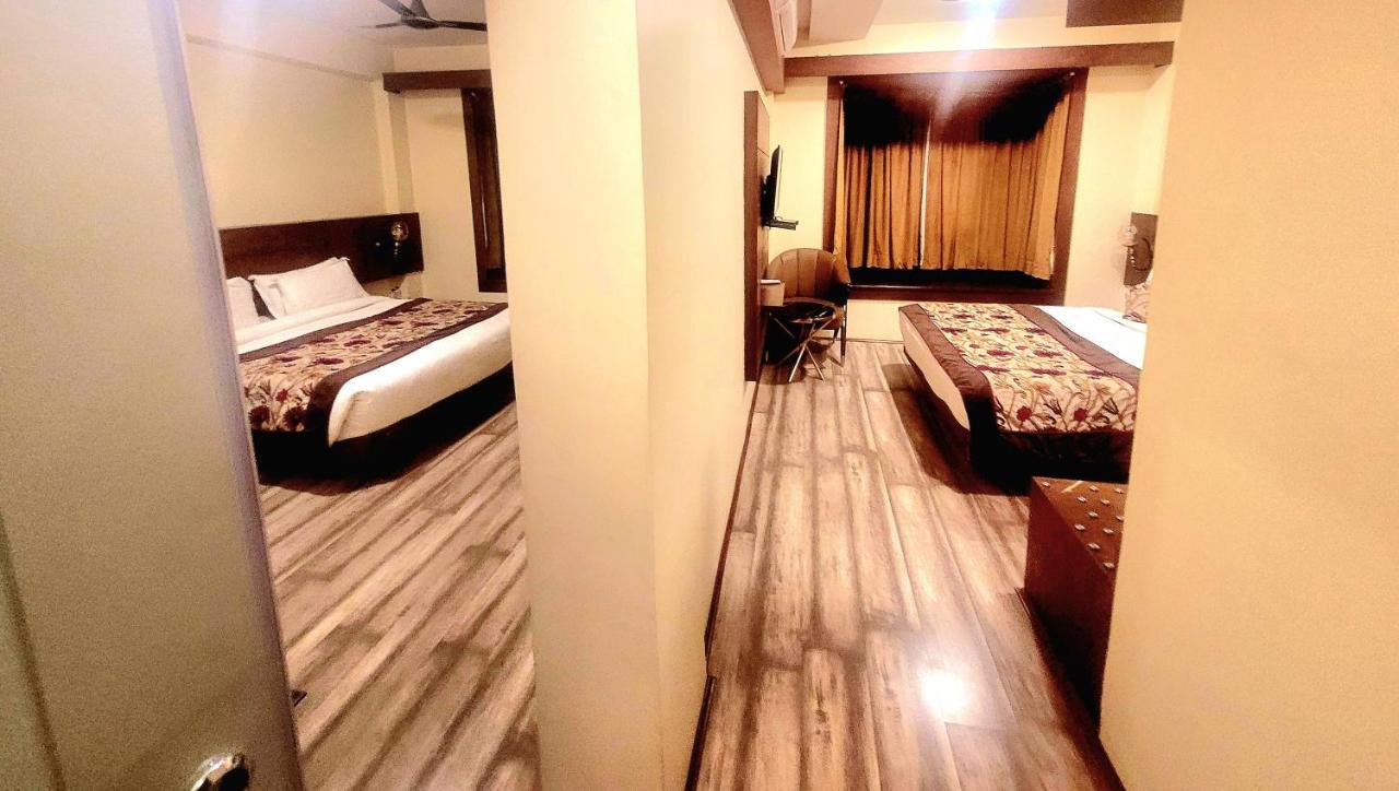 Hotel Green Rooms Srinagar  Exterior photo